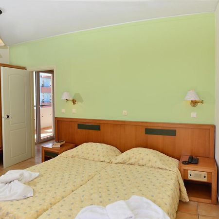 Lefkoniko Beach & Icarus Suite Apts 罗希姆诺 外观 照片