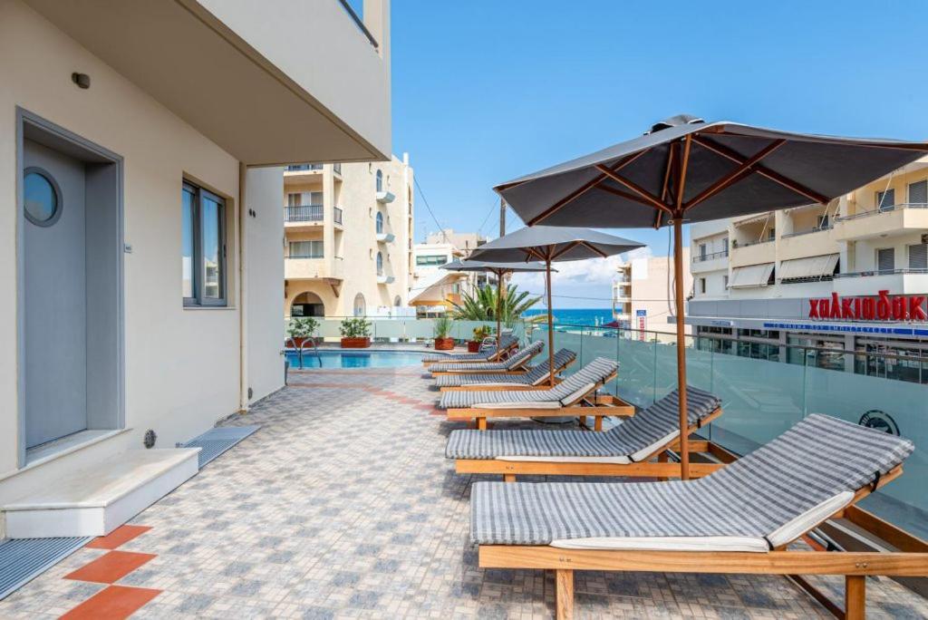 Lefkoniko Beach & Icarus Suite Apts 罗希姆诺 外观 照片