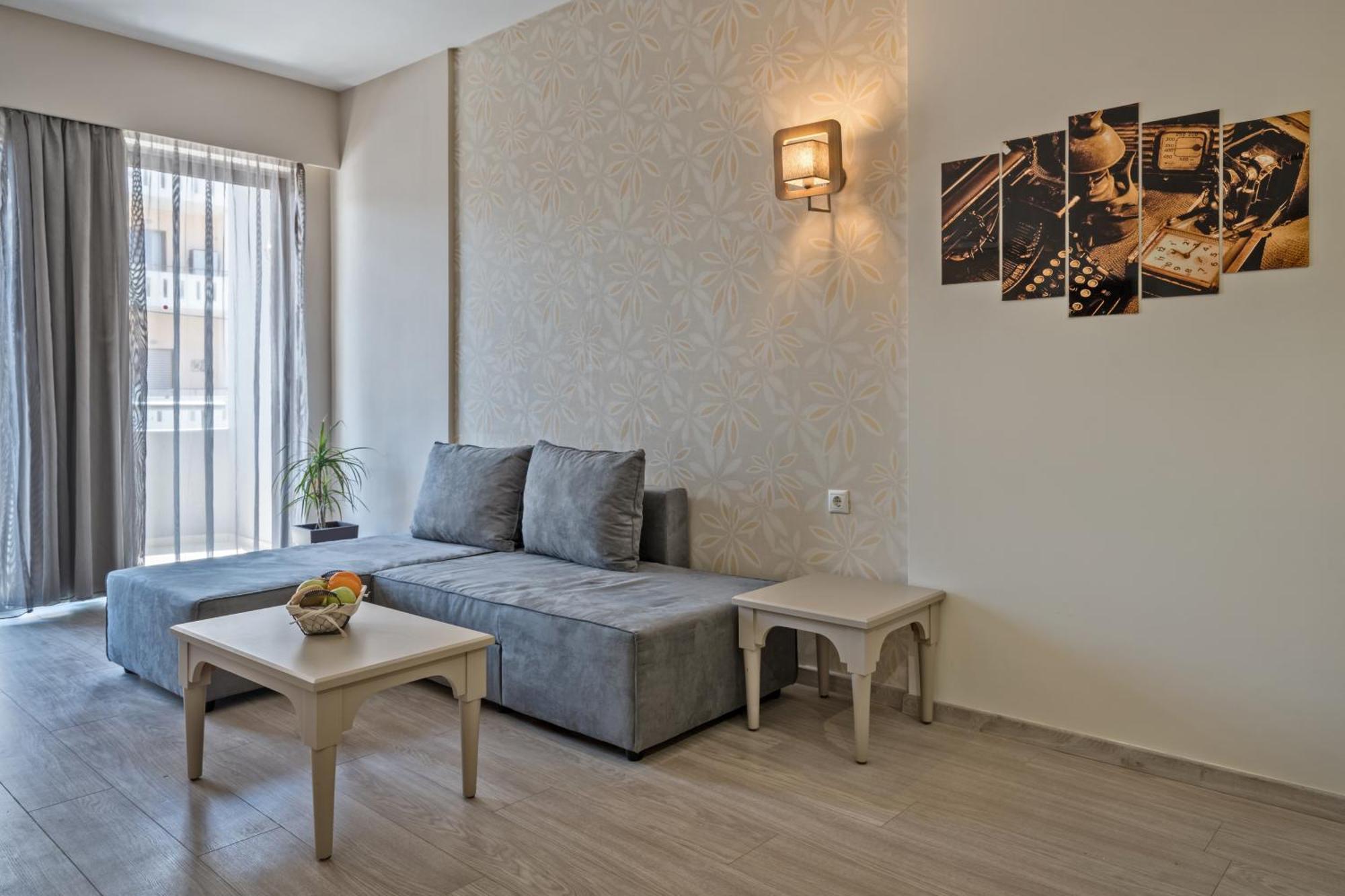 Lefkoniko Beach & Icarus Suite Apts 罗希姆诺 外观 照片