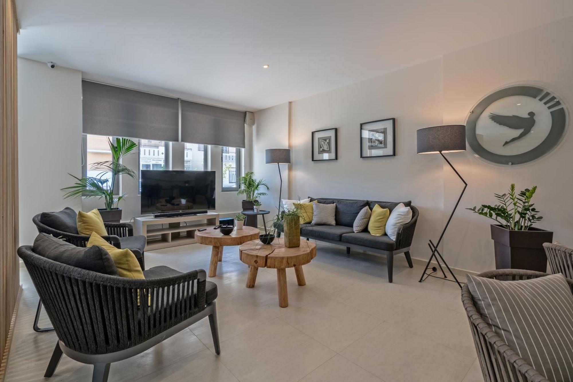 Lefkoniko Beach & Icarus Suite Apts 罗希姆诺 外观 照片